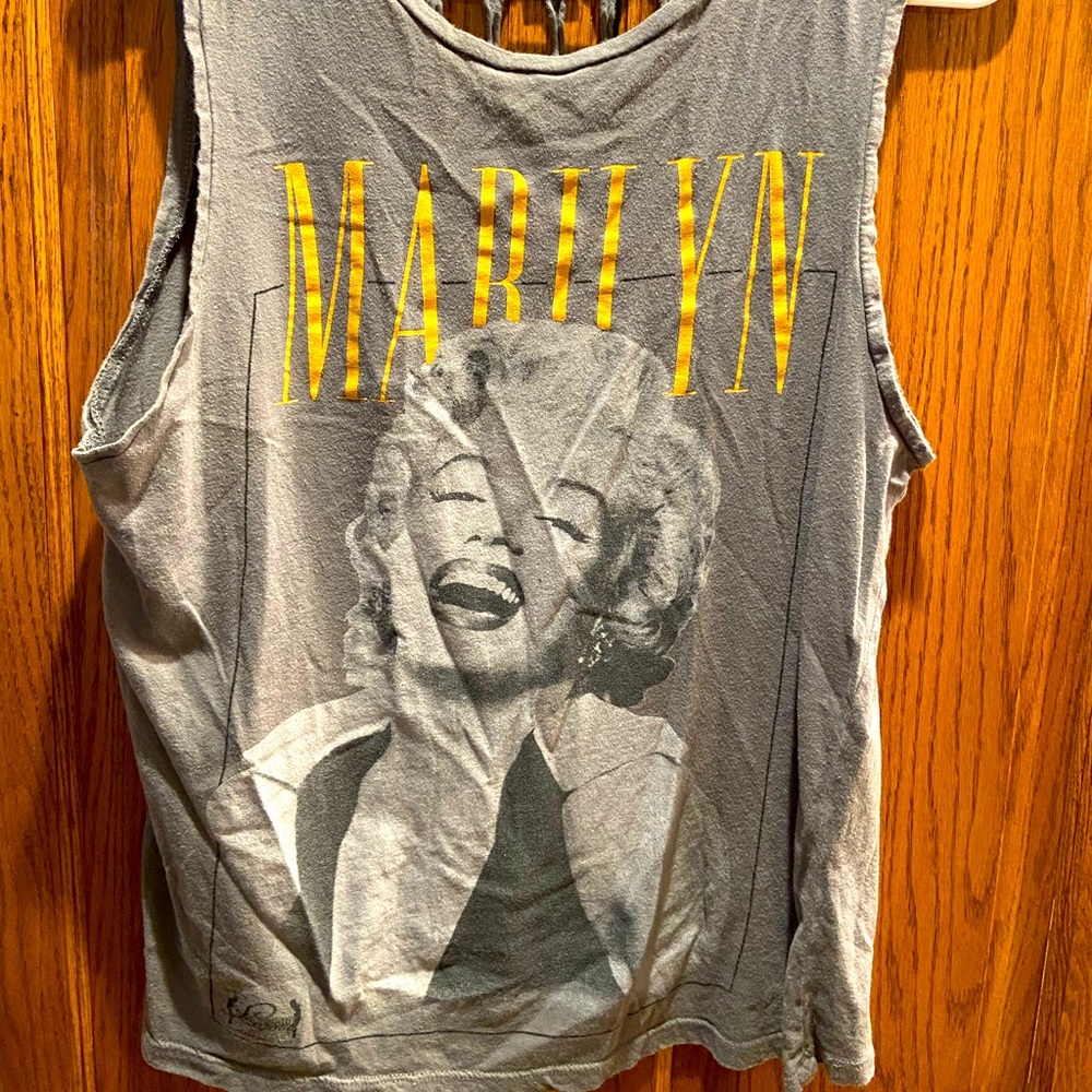 Marilyn Monroe tank top